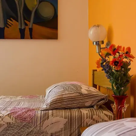 Bed & Breakfast Ivanka 3*