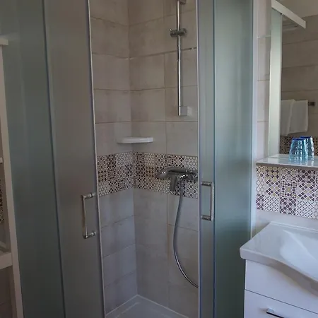 Ivanka Bed & Breakfast 3*